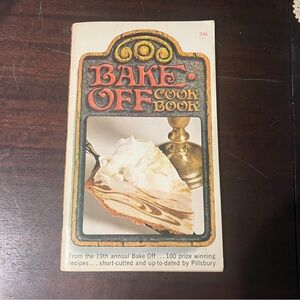 Vintage Pillsbury Bake Off Cookbook 1968 19th Annual Recipes Booklet